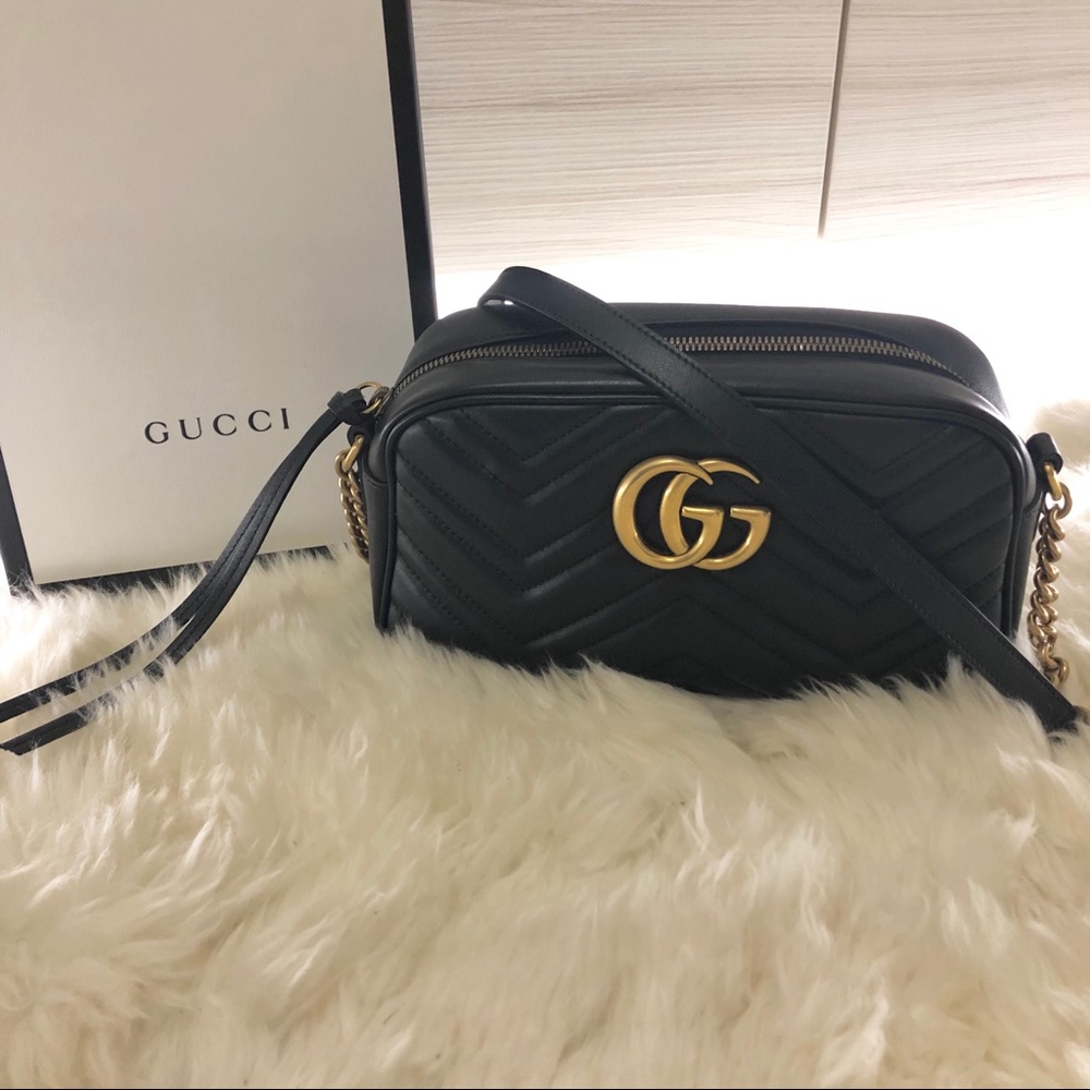 Gucci GG Marmont Sm Matelessé Shoulder Bag